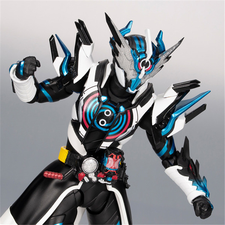 Bandai S.H.Figuarts KAMEN RIDER CROSS-ZEVOL